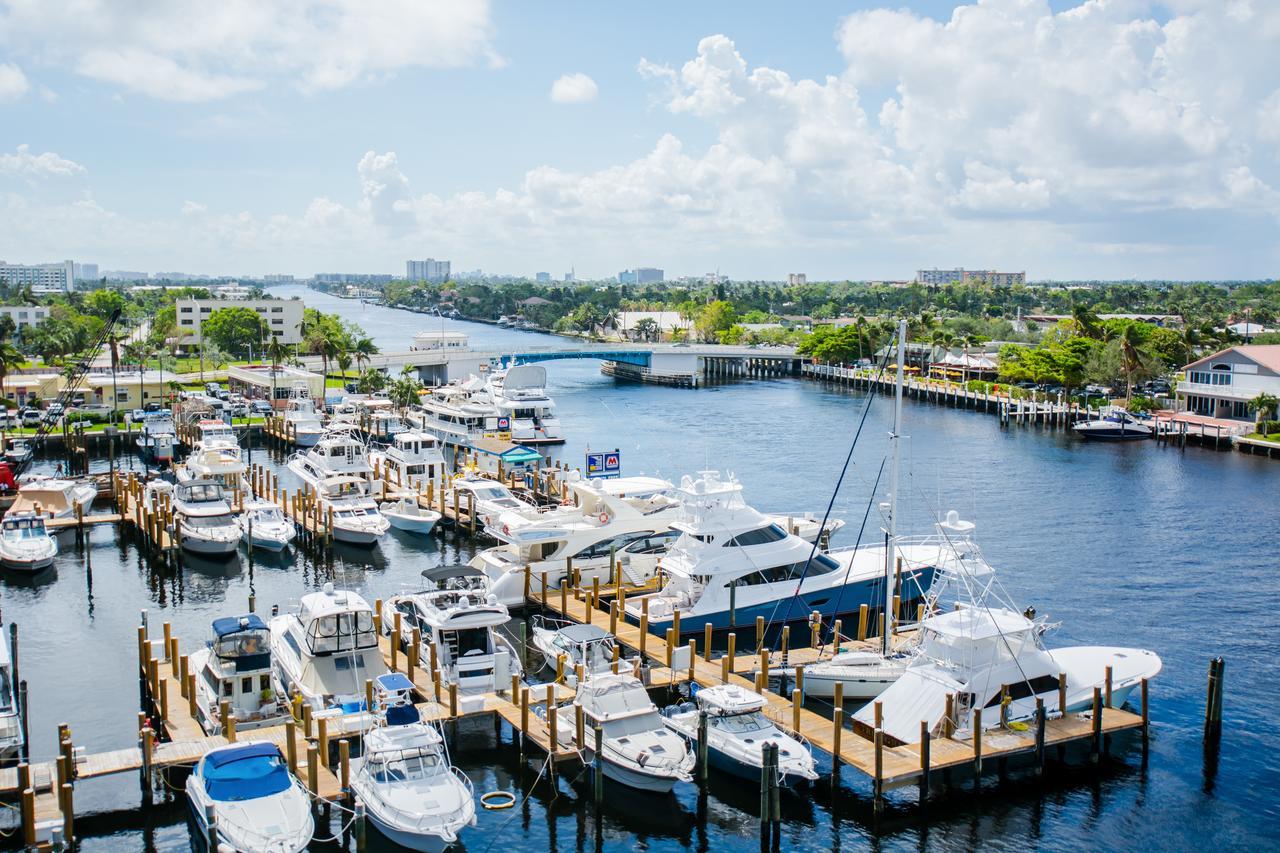 Sands Harbor Resort And Marina Pompano Beach Exterior photo